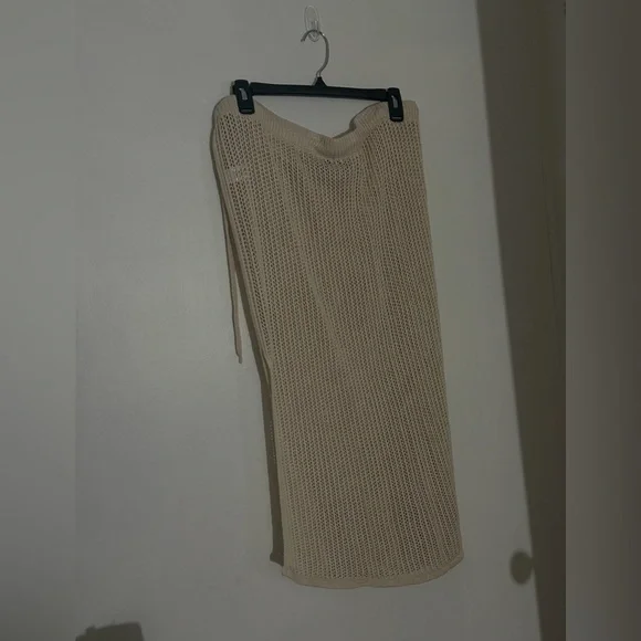 Cream Knit Skirt - Picture 3 of 4